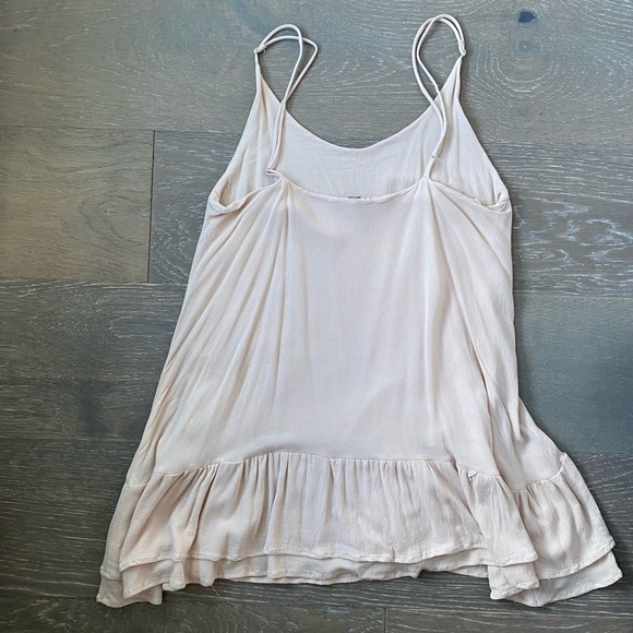 Blush beige slip on dress - Picture 2 of 3